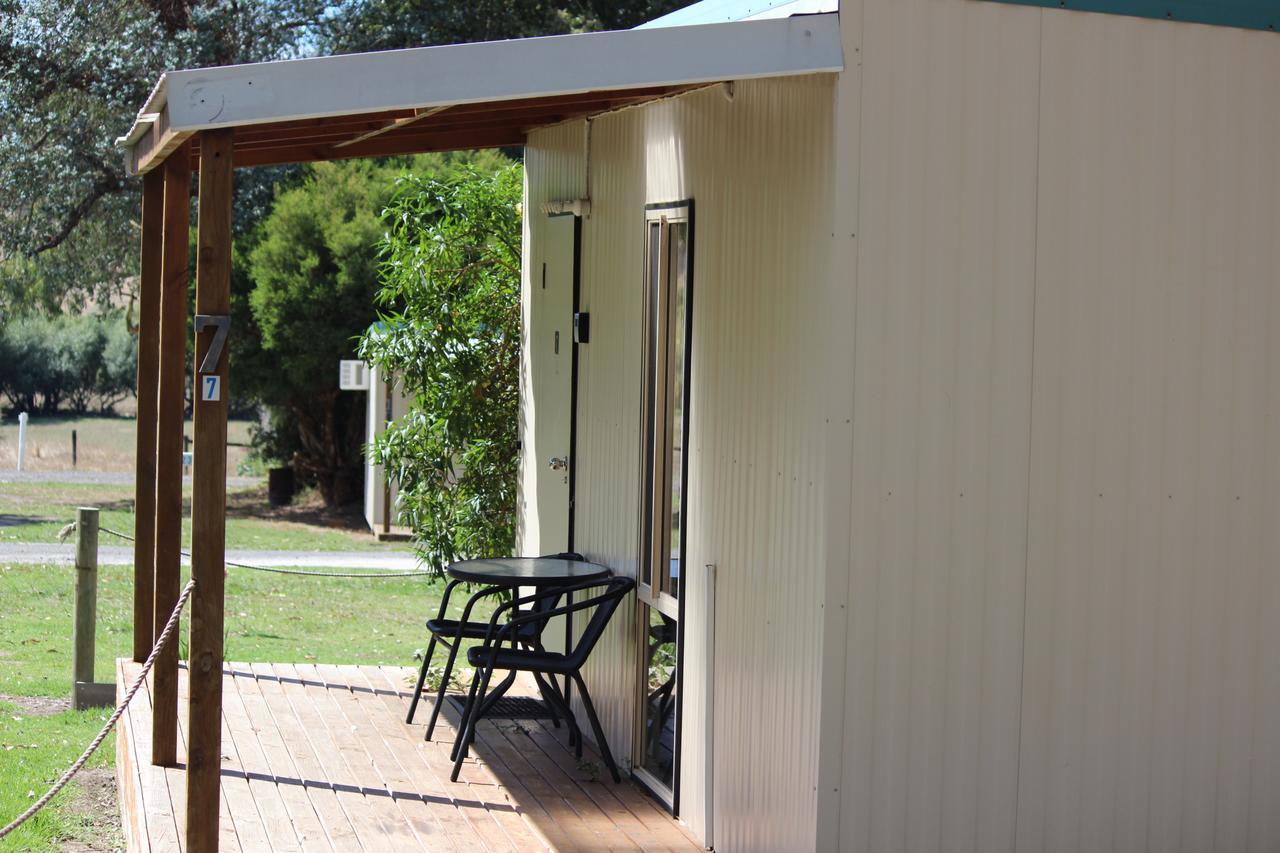 Wonky Stables Holiday Park Forrest Exterior foto
